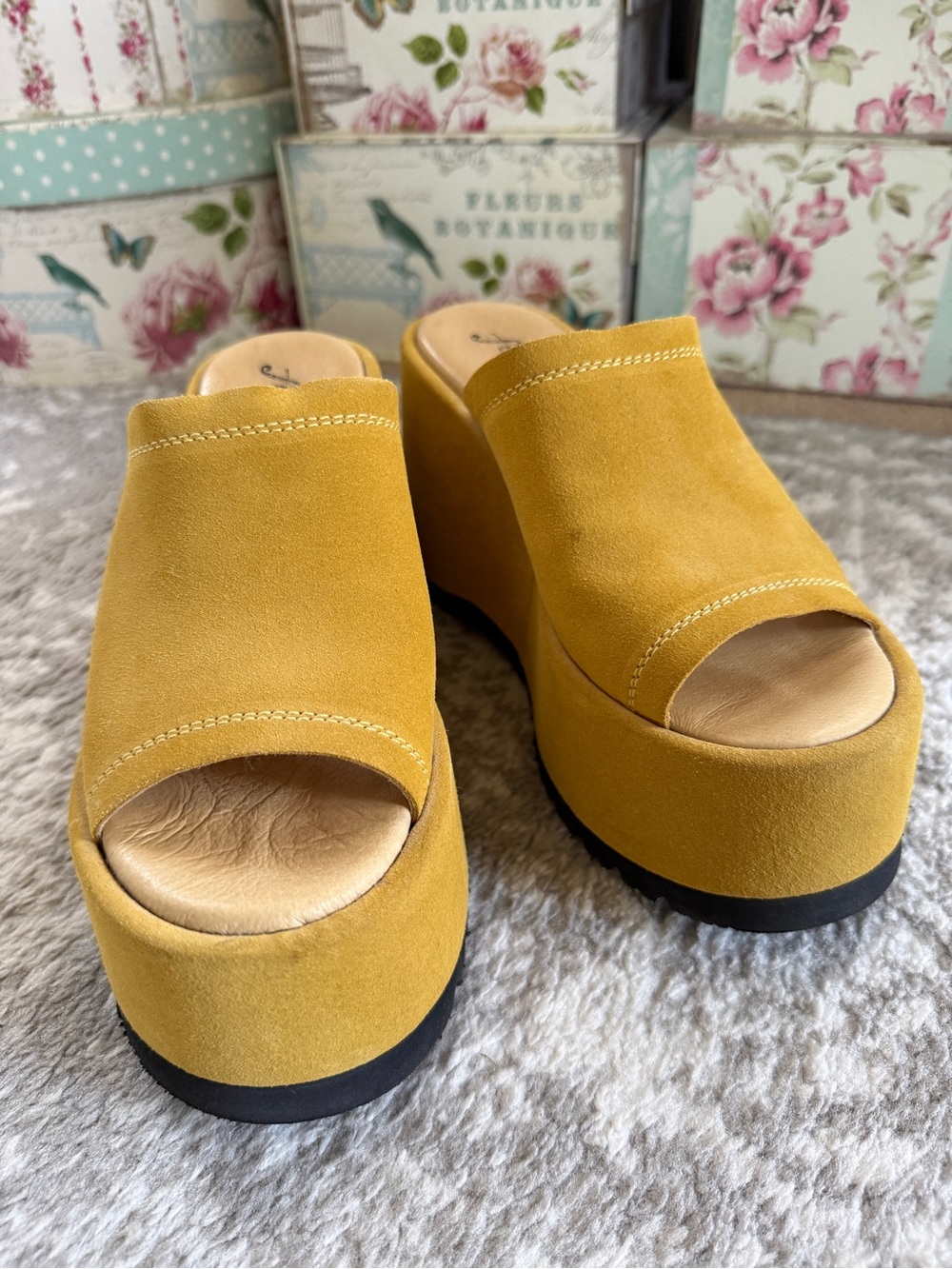 Free People Avery Platforms | Peep Toe Slide On Platforms | Golden Sun | Size 36